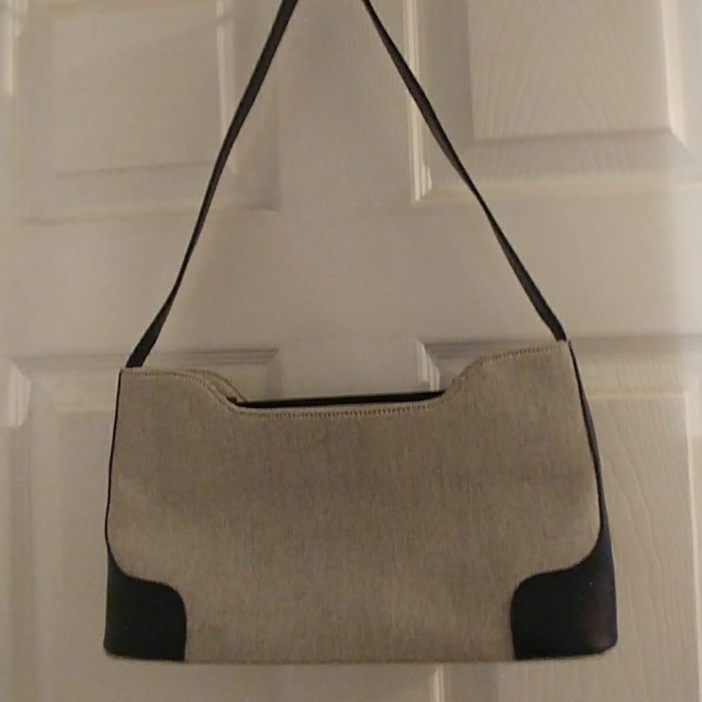 Purse - Picture 4 of 4